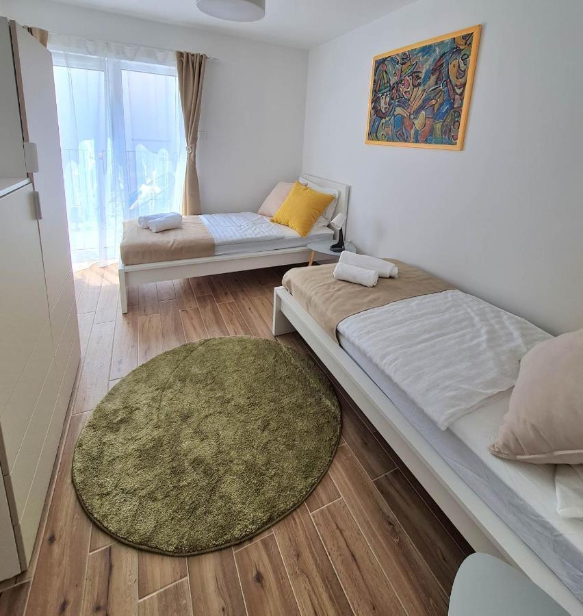Szondi Corner Apartman Budapeste Exterior foto