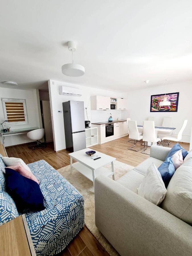 Szondi Corner Apartman Budapeste Exterior foto